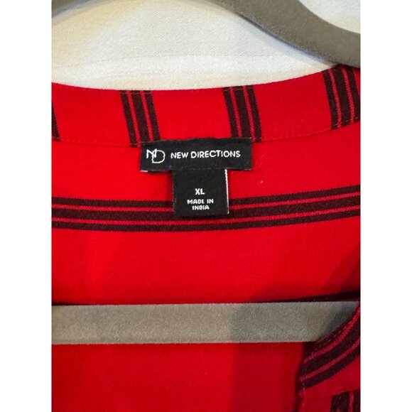 Ladies Top - EUC - Red w Black Striping - Picture 3 of 5